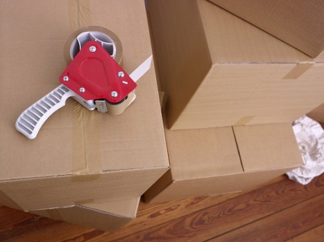 Large moving truck suitable for local residential removals